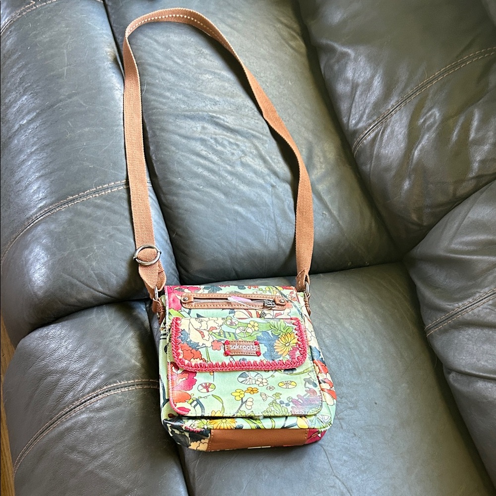 Sakroots Floral Crossbody Bag - Blue and Tan